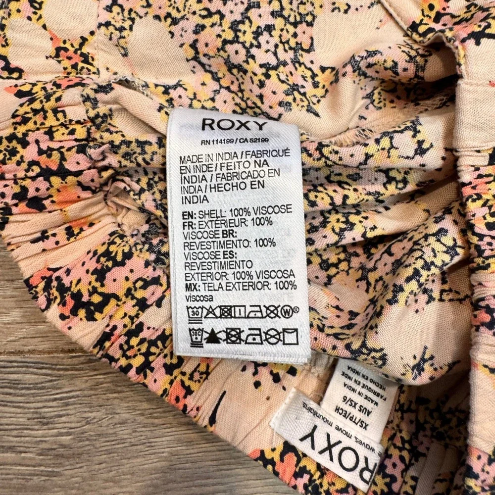 Roxy Floral Print Ruffle Tiered Mini Skirt Face to Love Xsmall XS Peach Pink‎